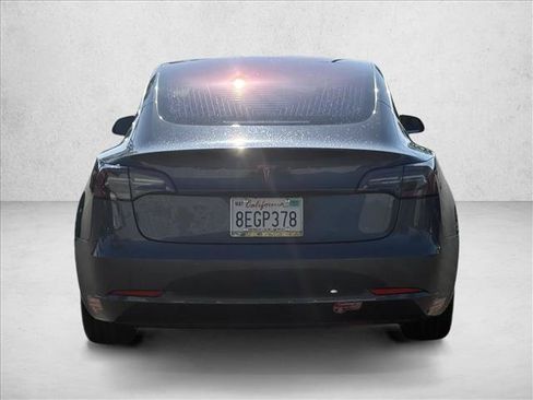 Used 2018 Tesla Model 3 Long Range RWD image 6