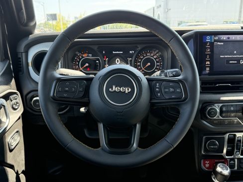 Used 2024 Jeep Wrangler Unlimited Sport AWD/4WD image 6