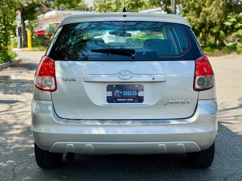 Used 2003 Toyota Matrix FWD image 4