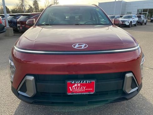 Used 2025 Hyundai Kona SEL image 8