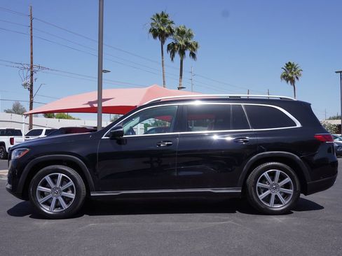 Used 2020 Mercedes-Benz GLS 450 4MATIC image 2