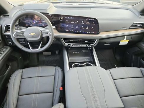 New 2026 Chevrolet Tahoe High Country w/ Sun And Tow Package AWD/4WD image 7