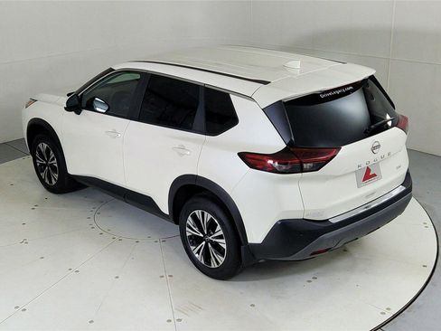 Certified 2023 Nissan Rogue SV image 40