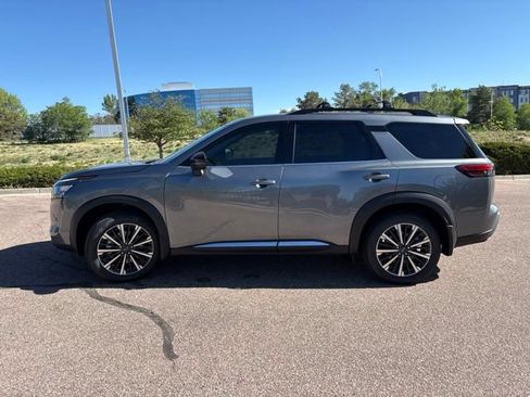 New 2026 Nissan Pathfinder Platinum AWD/4WD image 6