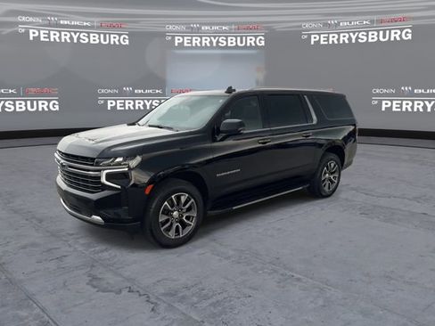 Used 2021 Chevrolet Suburban LT w/ LT Signature Package AWD/4WD image 4