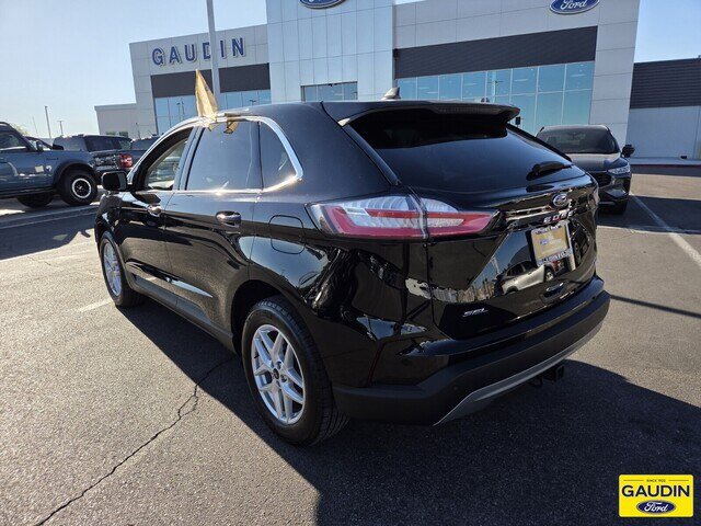 Certified 2024 Ford Edge SEL w/ Convenience Package AWD/4WD image 5