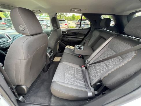 Used 2024 Chevrolet Equinox LT AWD/4WD image 23
