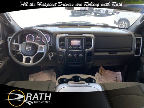Used 2024 RAM 1500 Classic Warlock AWD/4WD image 16