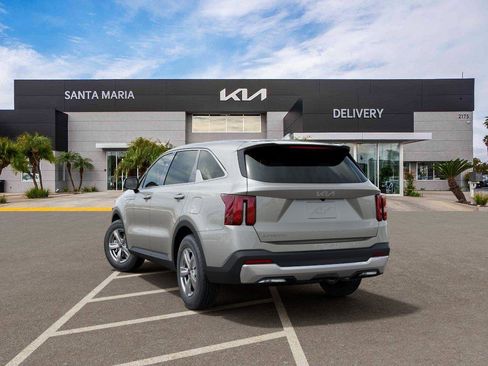 New 2026 Kia Sorento LX image 4
