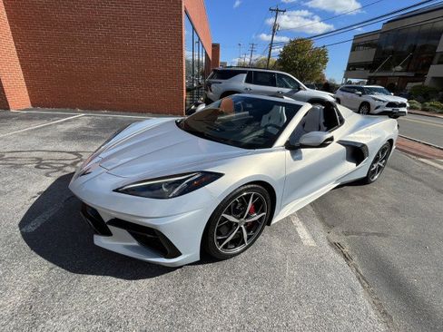 Certified 2022 Chevrolet Corvette Stingray Convertible w/ Battery Protection Package image 10