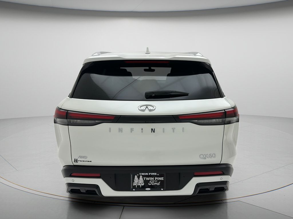Used 2024 INFINITI QX60 Luxe AWD/4WD image 5