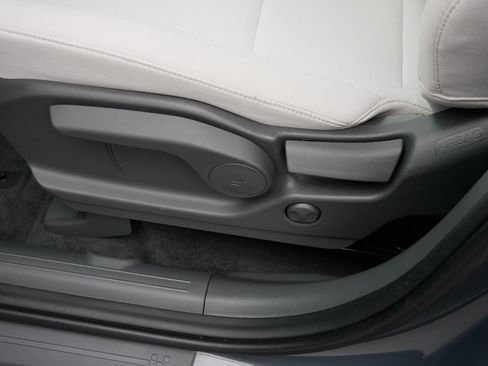Certified 2026 Hyundai Santa Fe SE AWD/4WD image 20