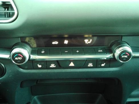 Used 2020 MAZDA CX-30 AWD w/ Premium Package image 42