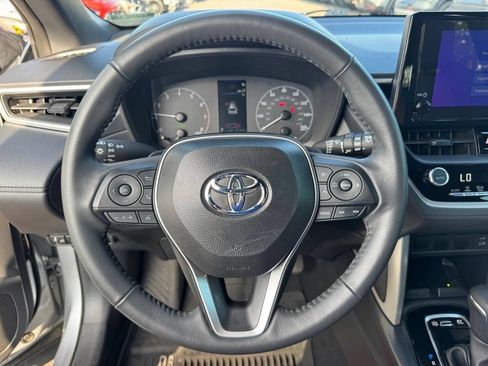Used 2024 Toyota Corolla Cross AWD Hybrid image 24