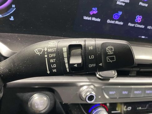 Used 2025 Kia Telluride S AWD/4WD image 26