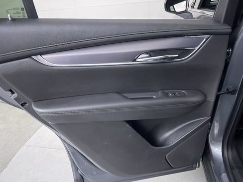 Used 2021 Cadillac XT6 Luxury AWD/4WD image 19