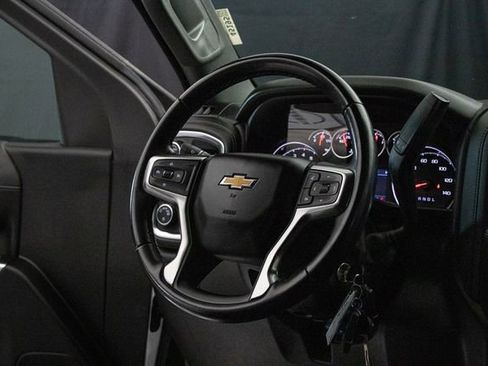 Used 2021 Chevrolet Silverado 1500 LT w/ Fleet Comfort Package image 15