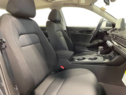 Used 2024 Honda Civic EX image 29
