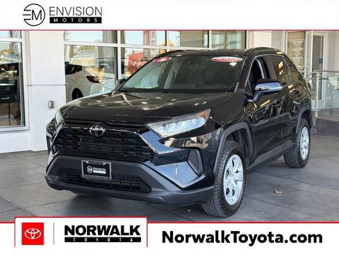 Certified 2021 Toyota RAV4 LE FWD image 1