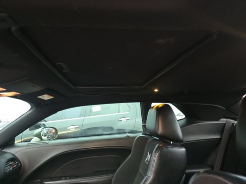 Used 2021 Dodge Challenger R/T Scat Pack w/ Plus Package RWD image 13