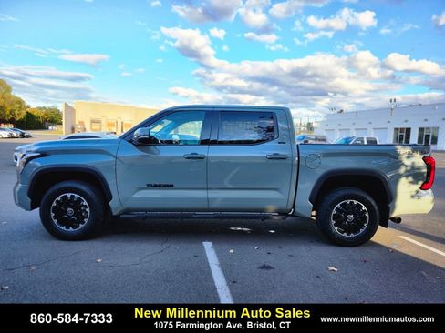 Used 2022 Toyota Tundra SR5 image 2