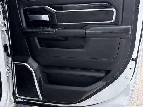 Used 2023 RAM 2500 Laramie image 22