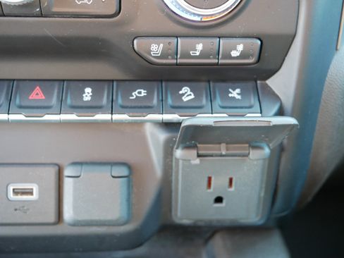 Used 2021 GMC Sierra 1500 Denali w/ Denali Ultimate Package image 32