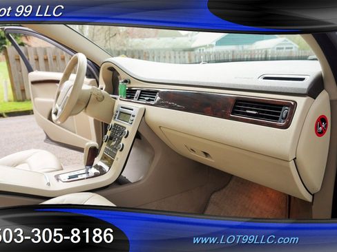 Used 2010 Volvo XC70 T6 image 17