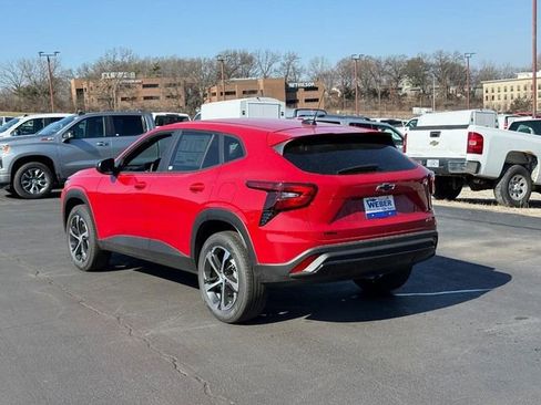 New 2026 Chevrolet Trax RS w/ Driver Confidence Package FWD image 3