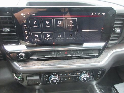 New 2026 GMC Sierra 2500 SLT image 18