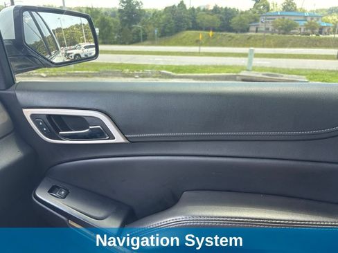 Used 2016 GMC Yukon Denali w/ Open Road Package AWD/4WD image 6