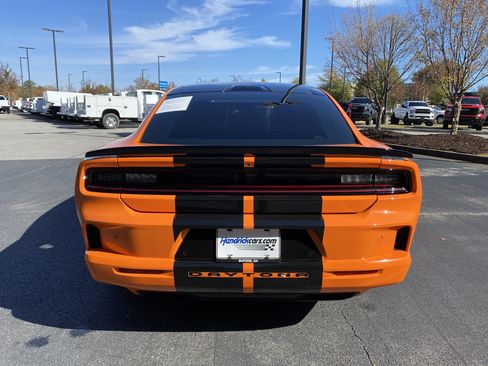 Used 2025 Dodge Charger Scat Pack w/ Track Pack image 7