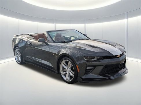 Used 2016 Chevrolet Camaro SS image 4