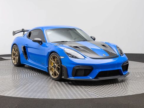 Used 2025 Porsche 718 Cayman GT4 RS RWD image 52
