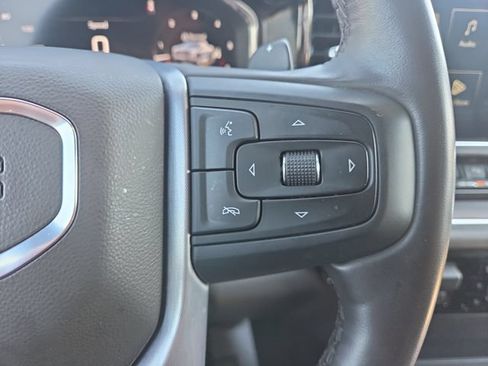 Used 2025 GMC Sierra 1500 SLT w/ SLT Premium Plus Package AWD/4WD image 16