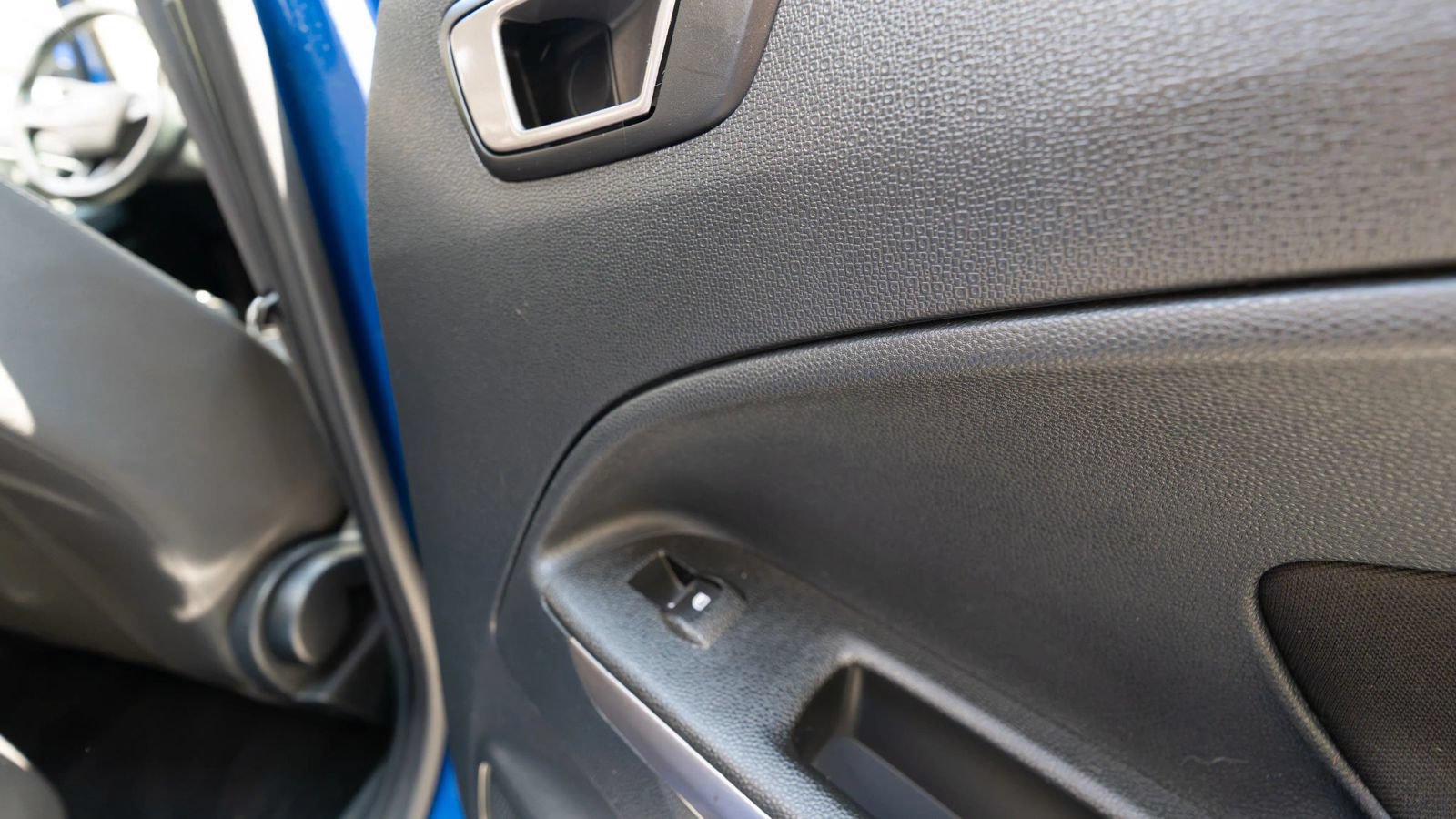 Used 2020 Ford EcoSport SE AWD/4WD image 19