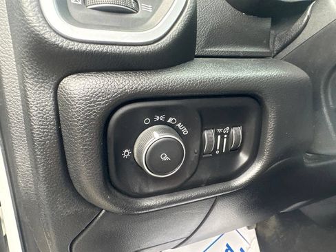 Used 2020 RAM 3500 Big Horn AWD/4WD image 21