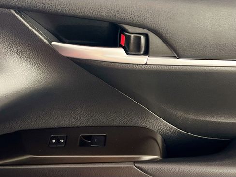 Used 2024 Toyota Camry LE image 32