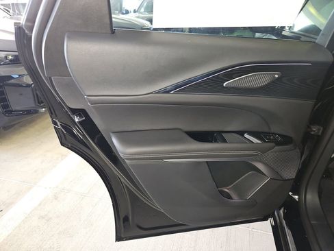 New 2026 Cadillac Lyriq V w/ LPO, Bronce Accent Package image 22