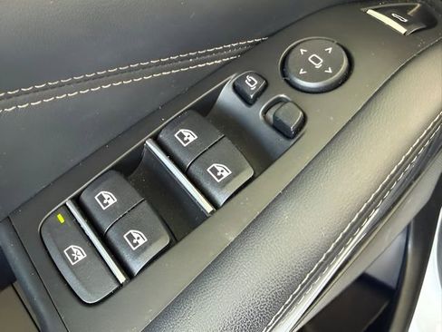 Certified 2023 BMW X5 M50i w/ Executive Package image 19