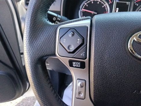 Used 2020 Toyota 4Runner Limited image 19