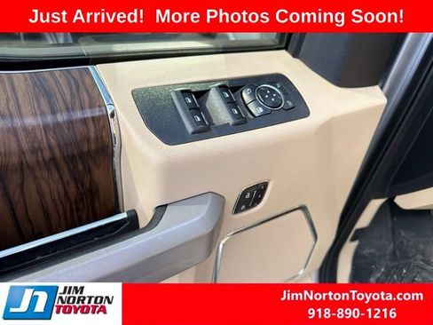 Used 2020 Ford F150 Lariat w/ Equipment Group 502A Luxury AWD/4WD image 15