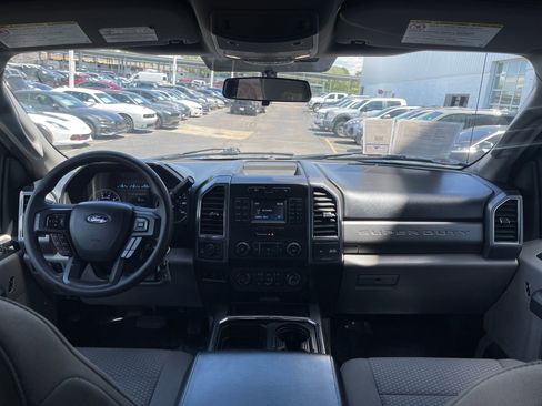 Used 2019 Ford F250 XLT w/ XLT Value Package AWD/4WD image 16