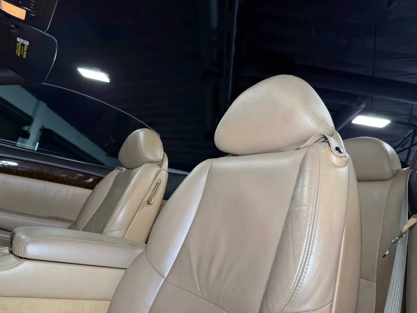 Used 2007 Lexus SC 430 Convertible w/ Preferred Accessory Pkg RWD image 25