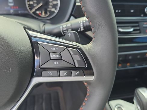 Certified 2024 Nissan Altima 2.5 SR w/ SR Premium Package image 31