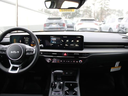 New 2026 Kia K5 LXS FWD image 21