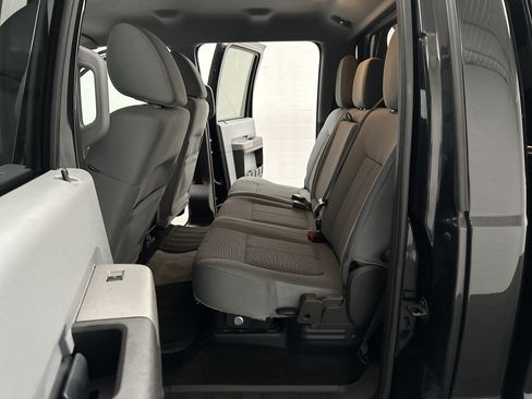 Used 2011 Ford F250 XLT w/ XLT Premium Pkg AWD/4WD image 21
