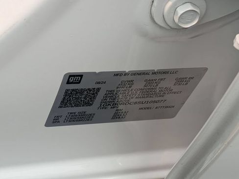 Certified 2025 GMC Hummer EV 3X AWD/4WD image 40