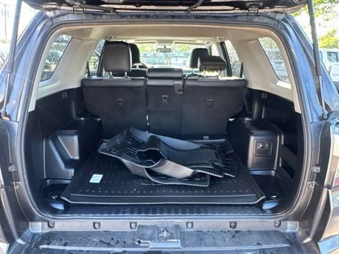 Used 2018 Toyota 4Runner SR5 Premium AWD/4WD image 20