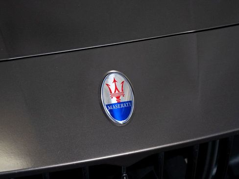 Used 2014 Maserati Quattroporte GTS RWD image 7